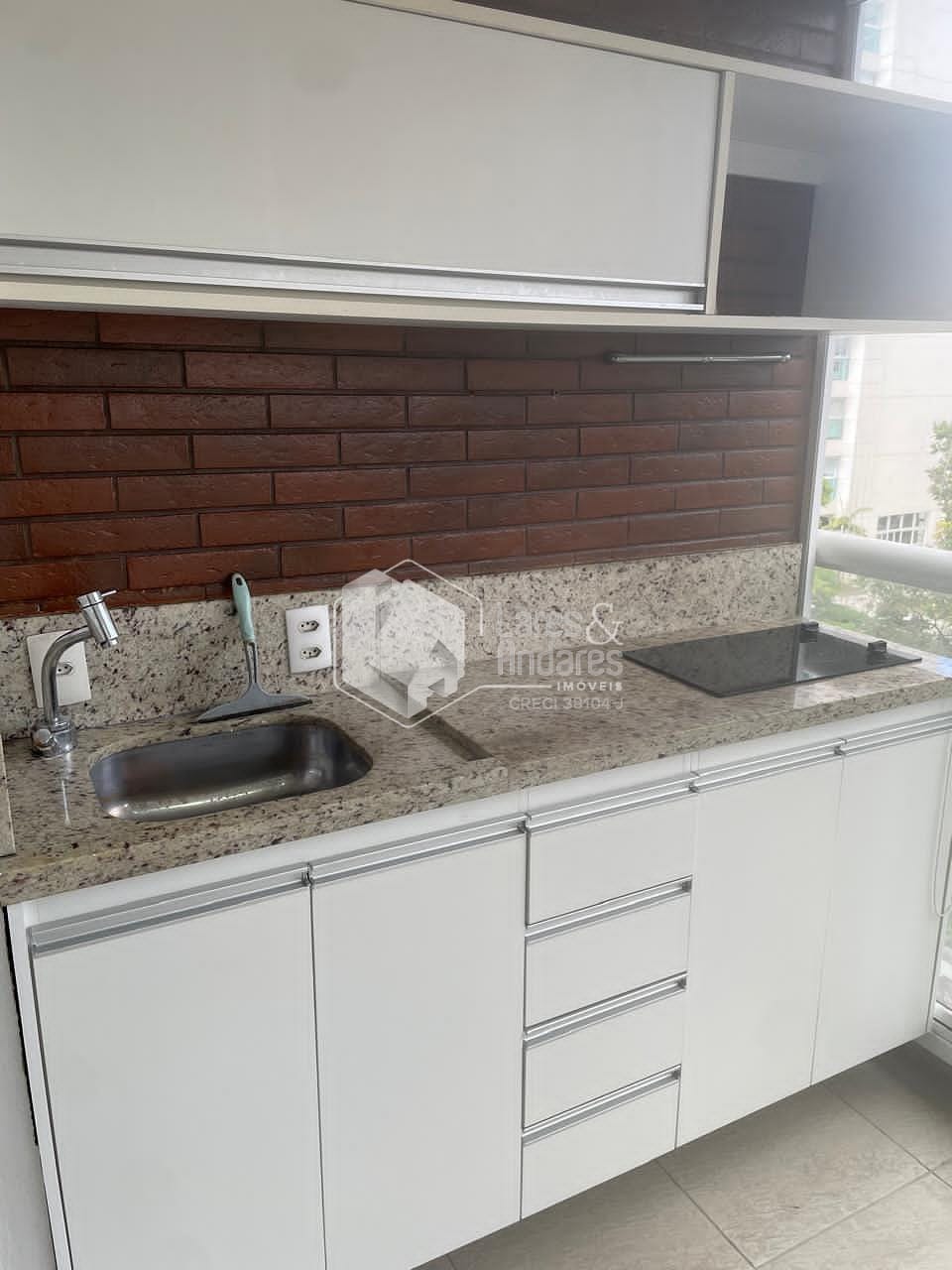 Apartamento à venda com 1 quarto, 43m² - Foto 2