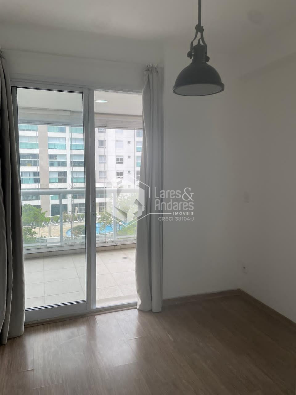 Apartamento à venda com 1 quarto, 43m² - Foto 3