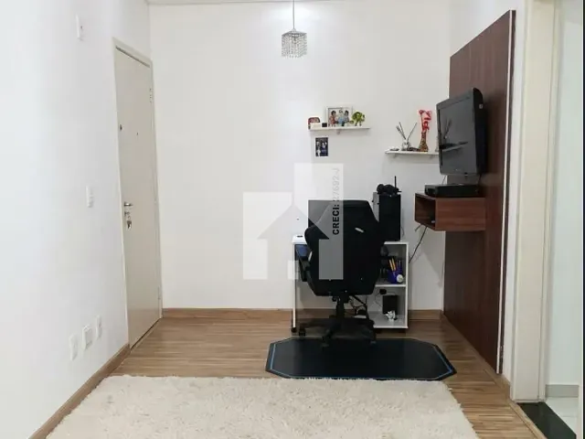 Apartamento com 50m² 1 quarto e 1 banheiro, à venda ou para alugar, no bairro Recanto Quarto Centenário em Jundiaí
