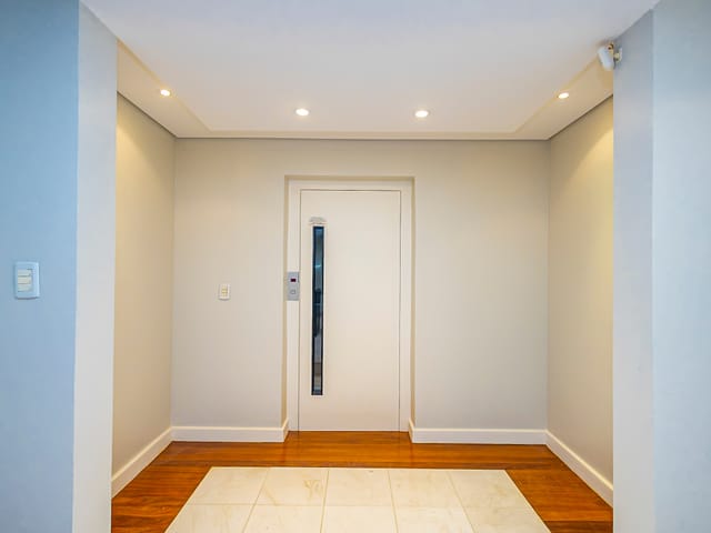 Apartamento com 342m² 4 quartos e 3 banheiros, à venda, no bairro Bacacheri em Curitiba