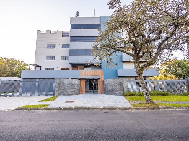 Apartamento com 342m² 4 quartos e 3 banheiros, à venda, no bairro Bacacheri em Curitiba