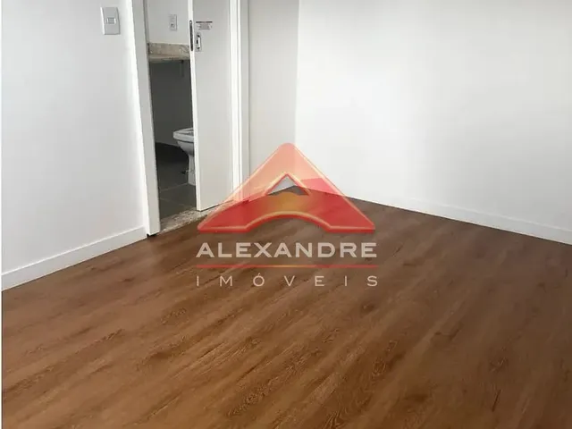 Apartamento com 10m² 2 quartos e 1 banheiro, à venda, no bairro Vila Industrial em São José Dos Campos