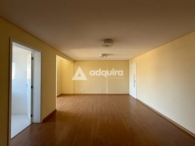 Cobertura / Penthouse com 295m² 3 quartos e 3 banheiros, para alugar, no bairro Centro em Ponta Grossa