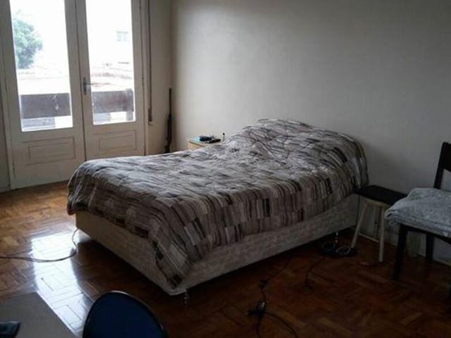 Apartamento com 176m² 3 quartos e 4 banheiros, à venda, no bairro Centro em Pelotas