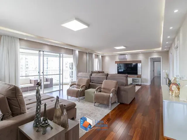 Apartamento com 247m² 4 quartos e 6 banheiros, à venda, no bairro Vila Sofia em São Paulo
