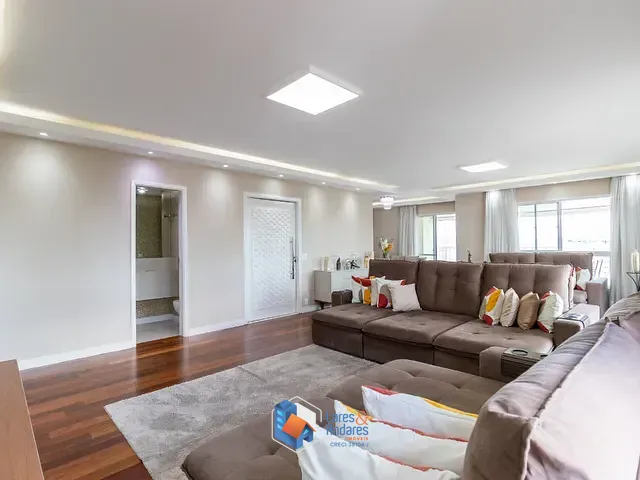 Apartamento com 247m² 4 quartos e 6 banheiros, à venda, no bairro Vila Sofia em São Paulo