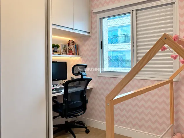Apartamento 3 quartos e 4 banheiros, à venda, no bairro Vila Brandina em Campinas