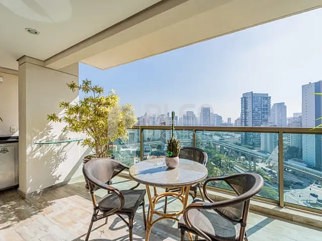 Apartamento 3 quartos e 4 banheiros, à venda, no bairro Brooklin em São Paulo
