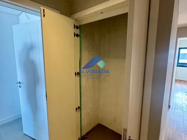 Apartamento 3 quartos e 1 banheiro, à venda, no bairro Jardim Satélite em São José dos Campos