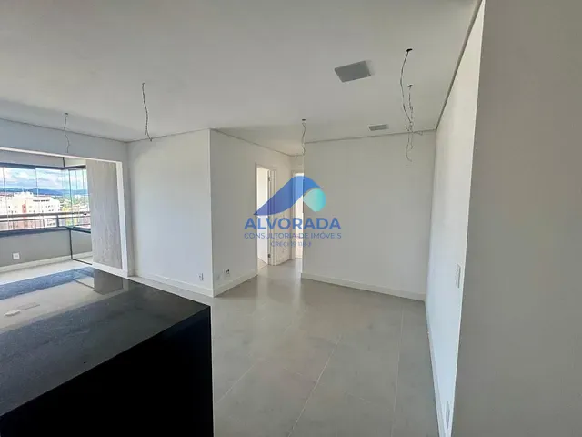 Apartamento 3 quartos e 1 banheiro, à venda, no bairro Jardim Satélite em São José dos Campos