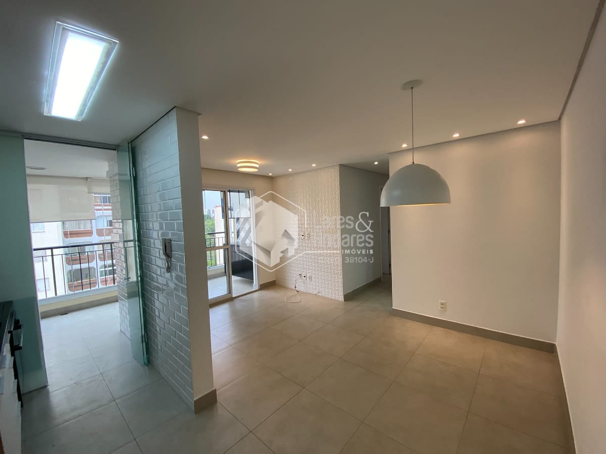 Apartamento à venda com 3 quartos, 66m² - Foto 2
