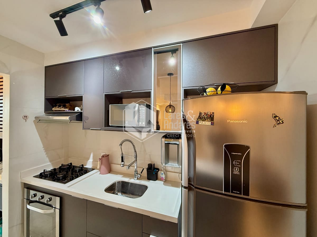 Apartamento à venda com 2 quartos, 52m² - Foto 32