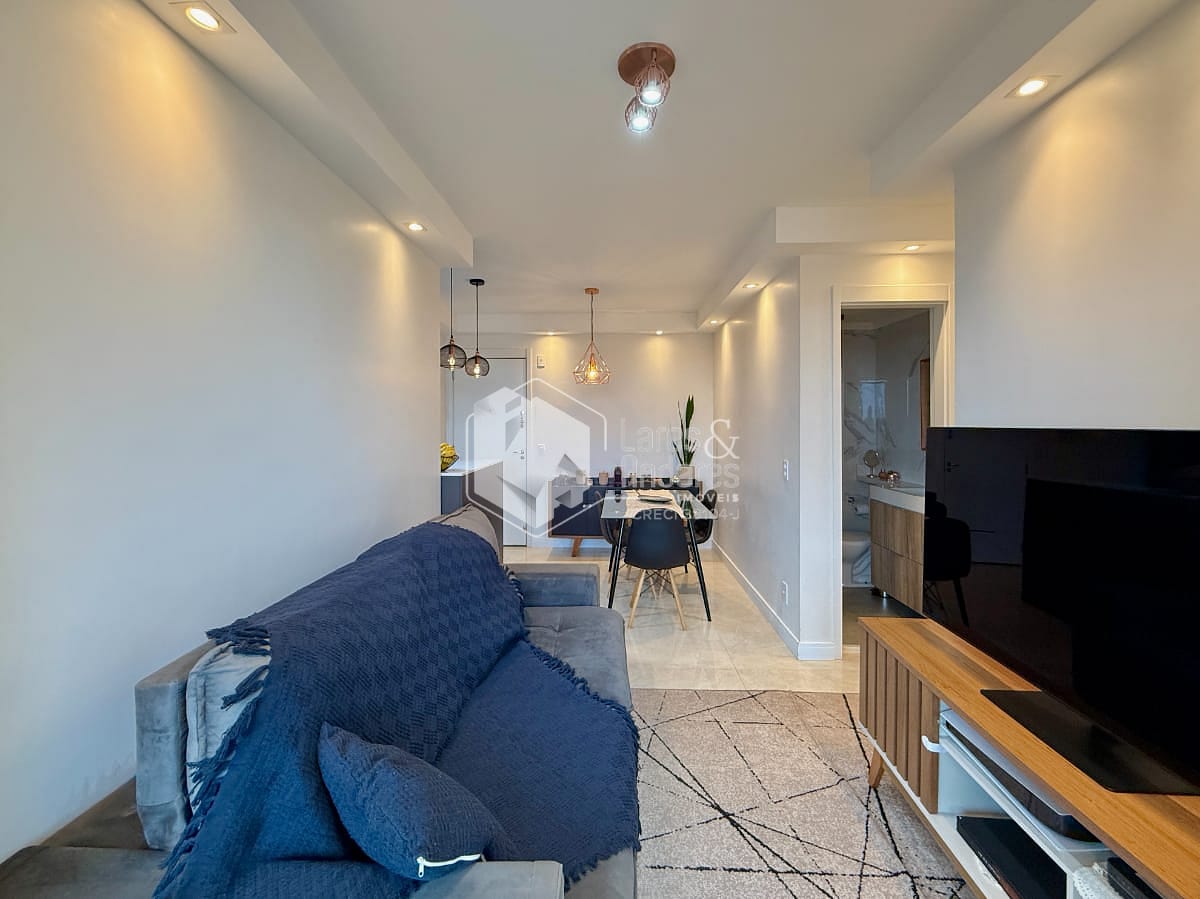 Apartamento à venda com 2 quartos, 52m² - Foto 11