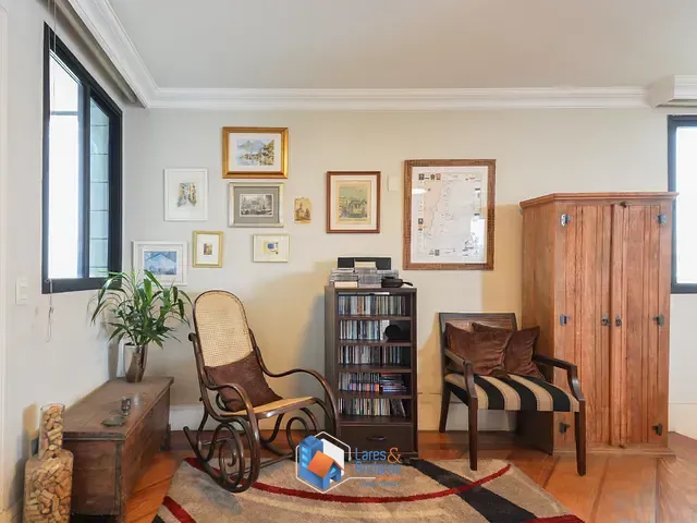 Apartamento com 202m² 3 quartos e 3 banheiros, à venda, no bairro Moema em São Paulo
