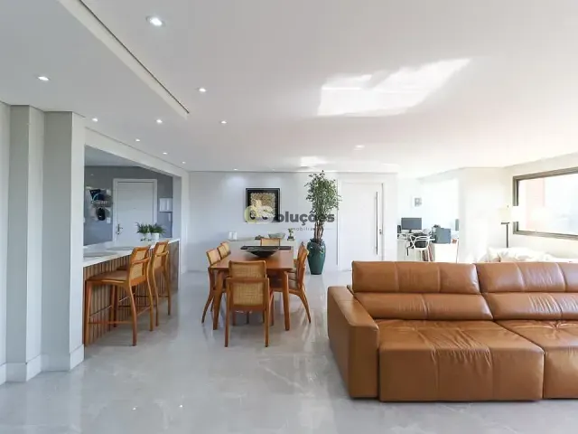 Apartamento 4 quartos e 3 banheiros, à venda, no bairro Vila Albertina em São Paulo