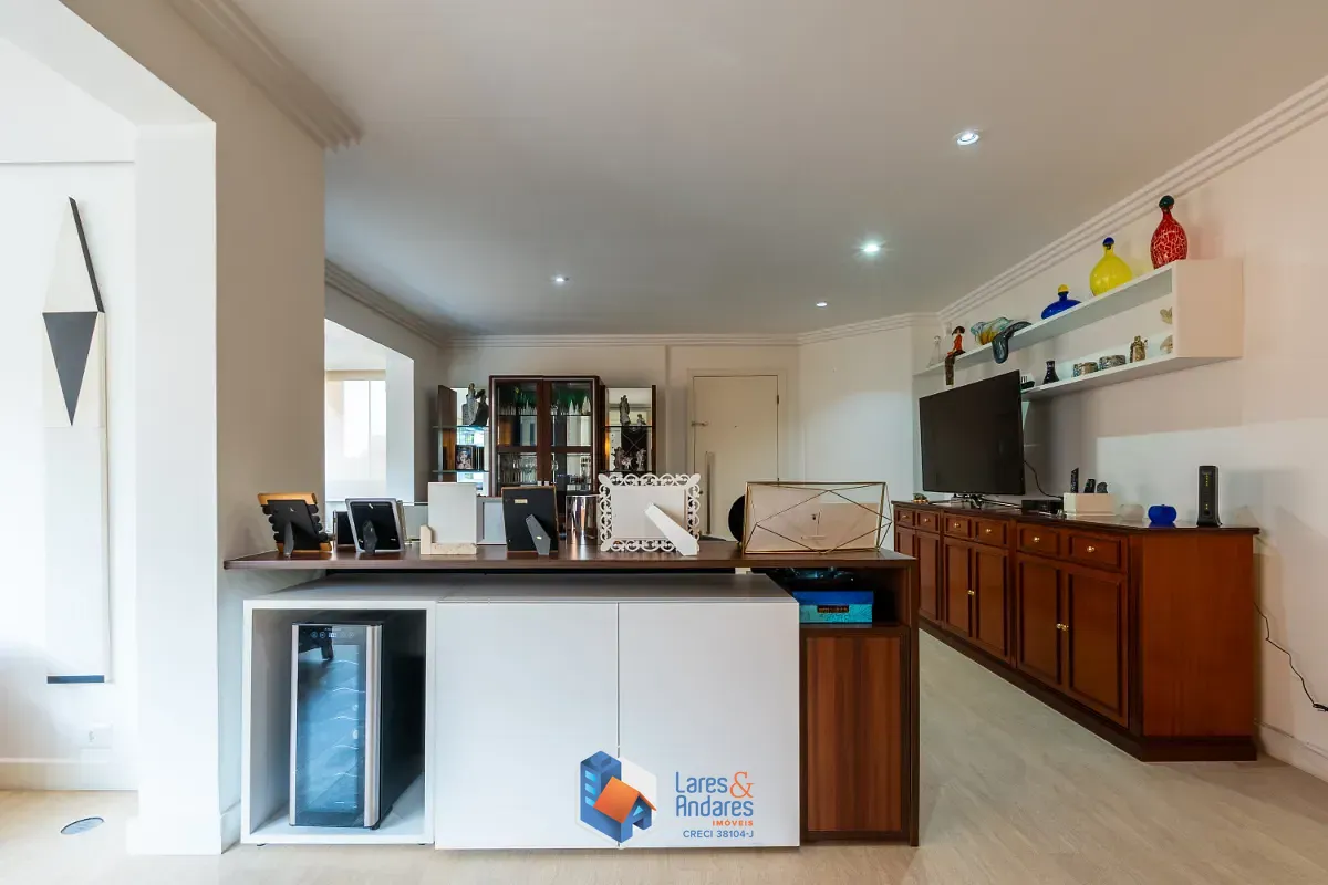 Apartamento, 3 quartos, 132 m² - Foto 2