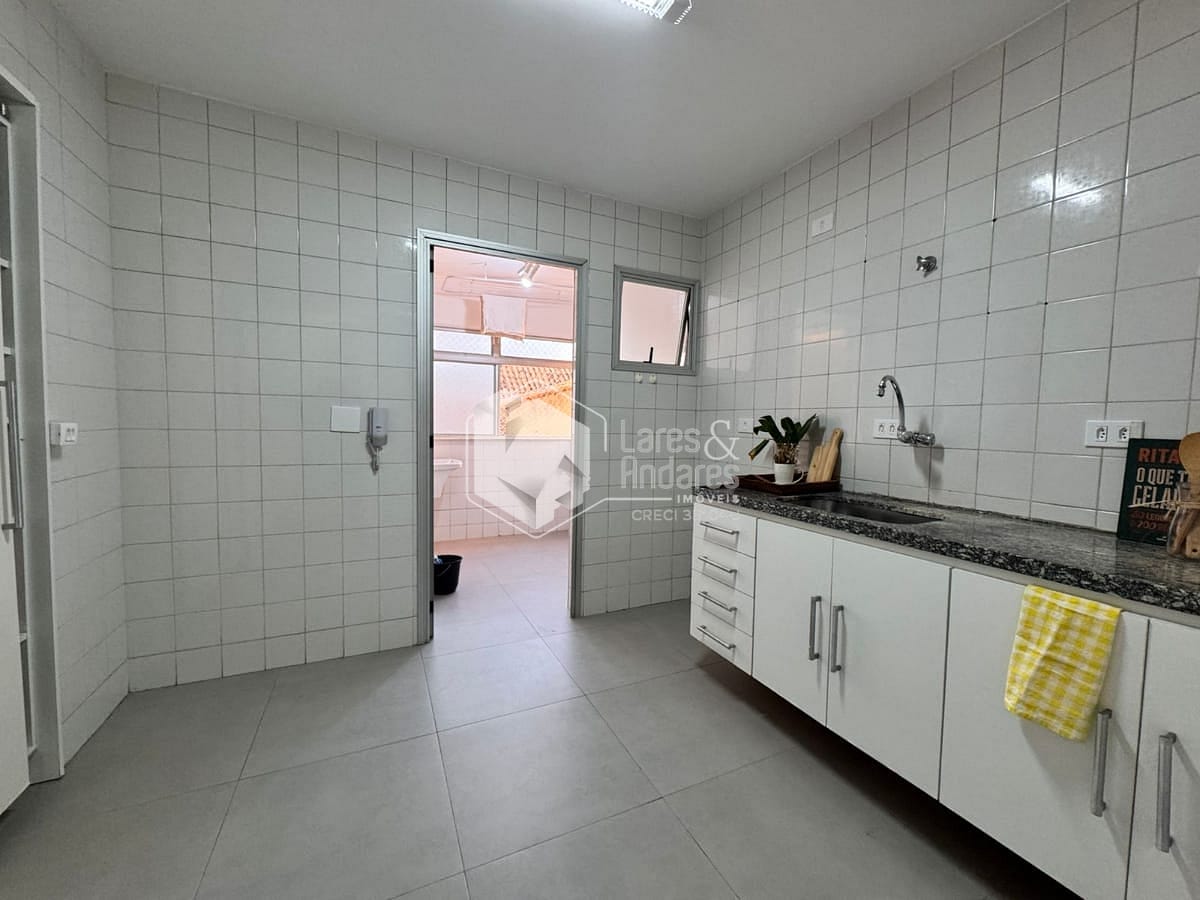 Apartamento à venda com 2 quartos, 67m² - Foto 4