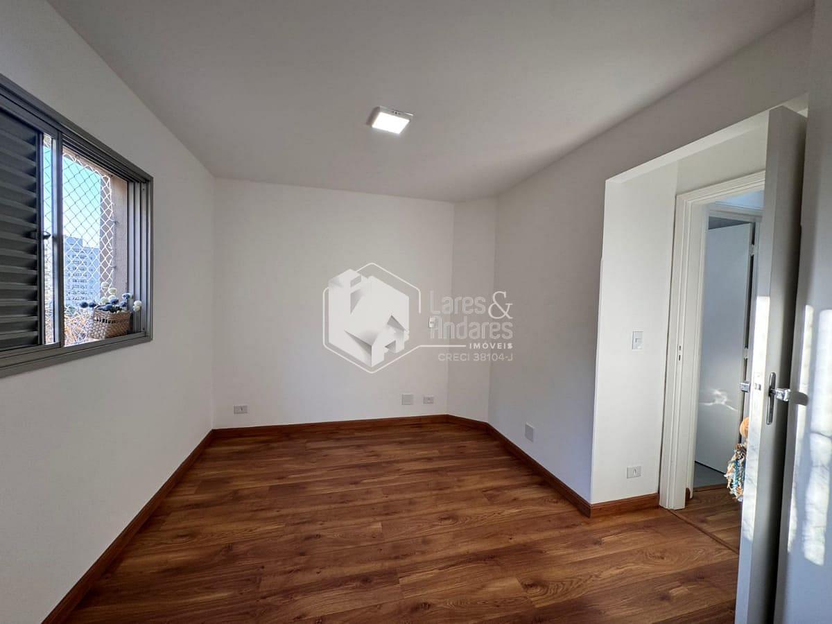 Apartamento à venda com 2 quartos, 67m² - Foto 18