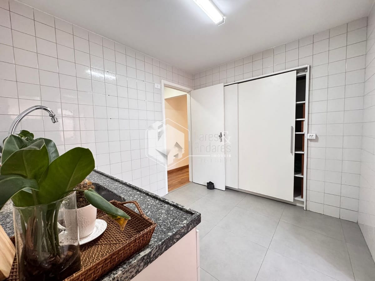 Apartamento à venda com 2 quartos, 67m² - Foto 5