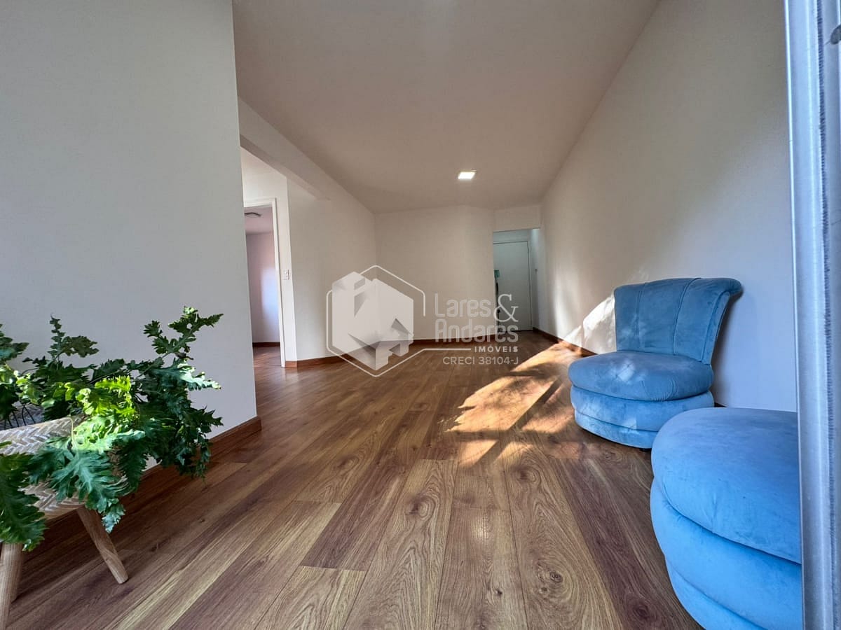 Apartamento à venda com 2 quartos, 67m² - Foto 10