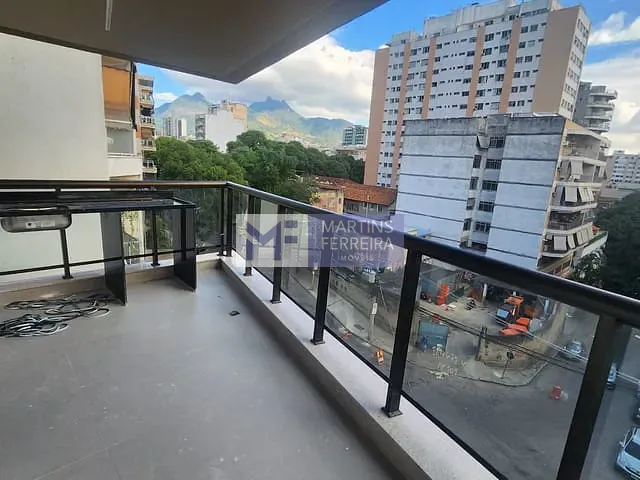 Apartamento 2 quartos e 2 banheiros, à venda, no bairro Tijuca em Rio de Janeiro