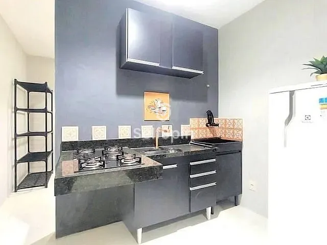Apartamento com 25m² 1 quarto e 1 banheiro, para alugar, no bairro Maravista em Niterói