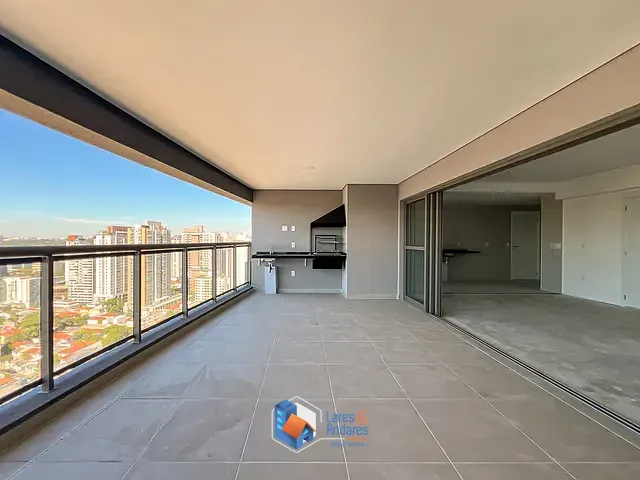 Apartamento com 180m² 3 quartos e 5 banheiros, à venda, no bairro Brooklin em São Paulo