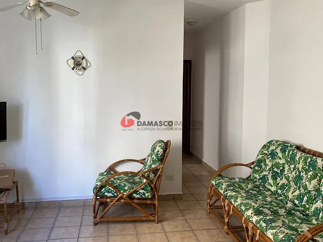 Apartamento 2 quartos e 2 banheiros, à venda, no bairro Vila Alzira em Guarujá