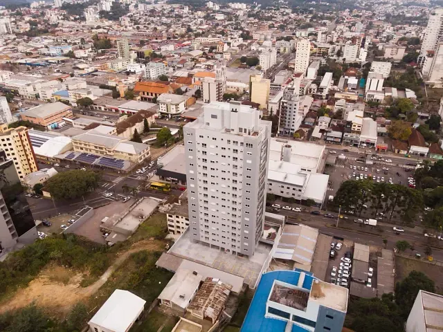 Apartamento 1 quarto e 1 banheiro, à venda, no bairro Centro em Caxias do Sul