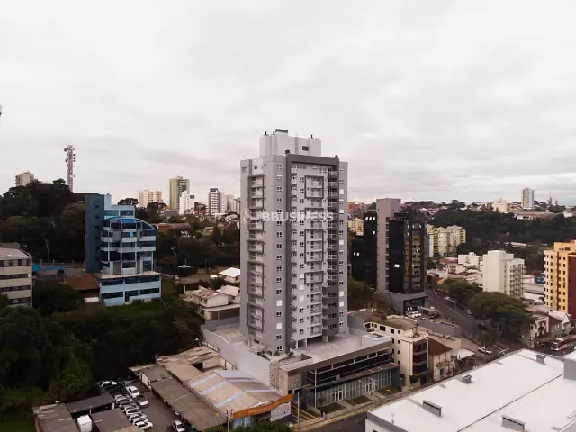 Apartamento 1 quarto e 1 banheiro, à venda, no bairro Centro em Caxias do Sul