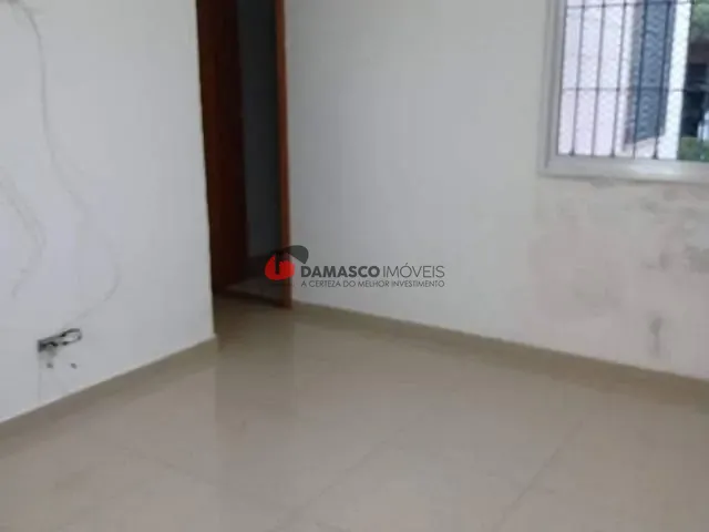 Apartamento 2 quartos e 1 banheiro, à venda, no bairro Jardim Alvorada em Santo André