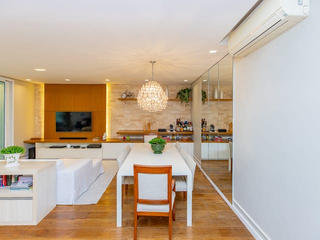 Foto do Apartamento - Apartamento tipo para venda em Campo Belo com 4 quartos, sendo 3 suítes, 180m² | Lares e Andares Imóveis