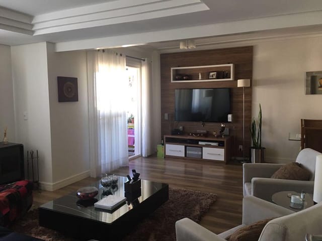Apartamento com 144m² 3 quartos e 2 banheiros, à venda, no bairro Centro em Pelotas