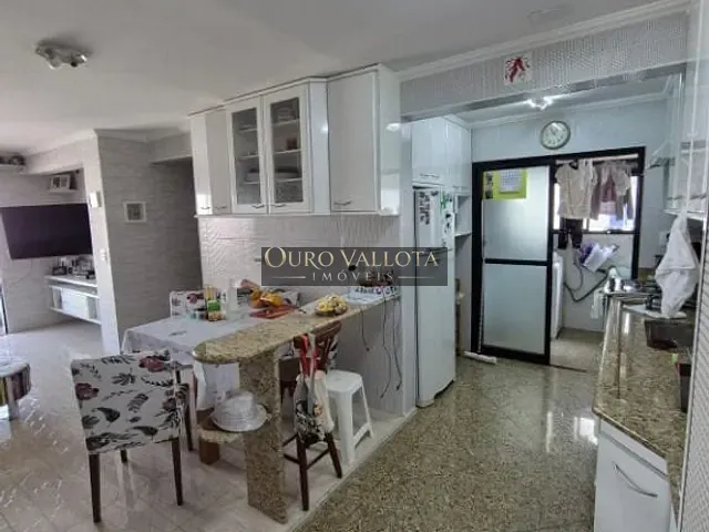 Apartamento 3 quartos e 2 banheiros, à venda, no bairro Água Rasa em São Paulo