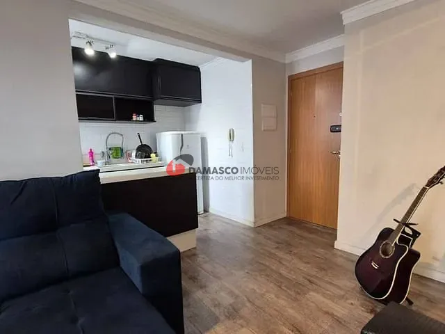 Apartamento 2 quartos e 1 banheiro, à venda, no bairro Utinga em Santo André