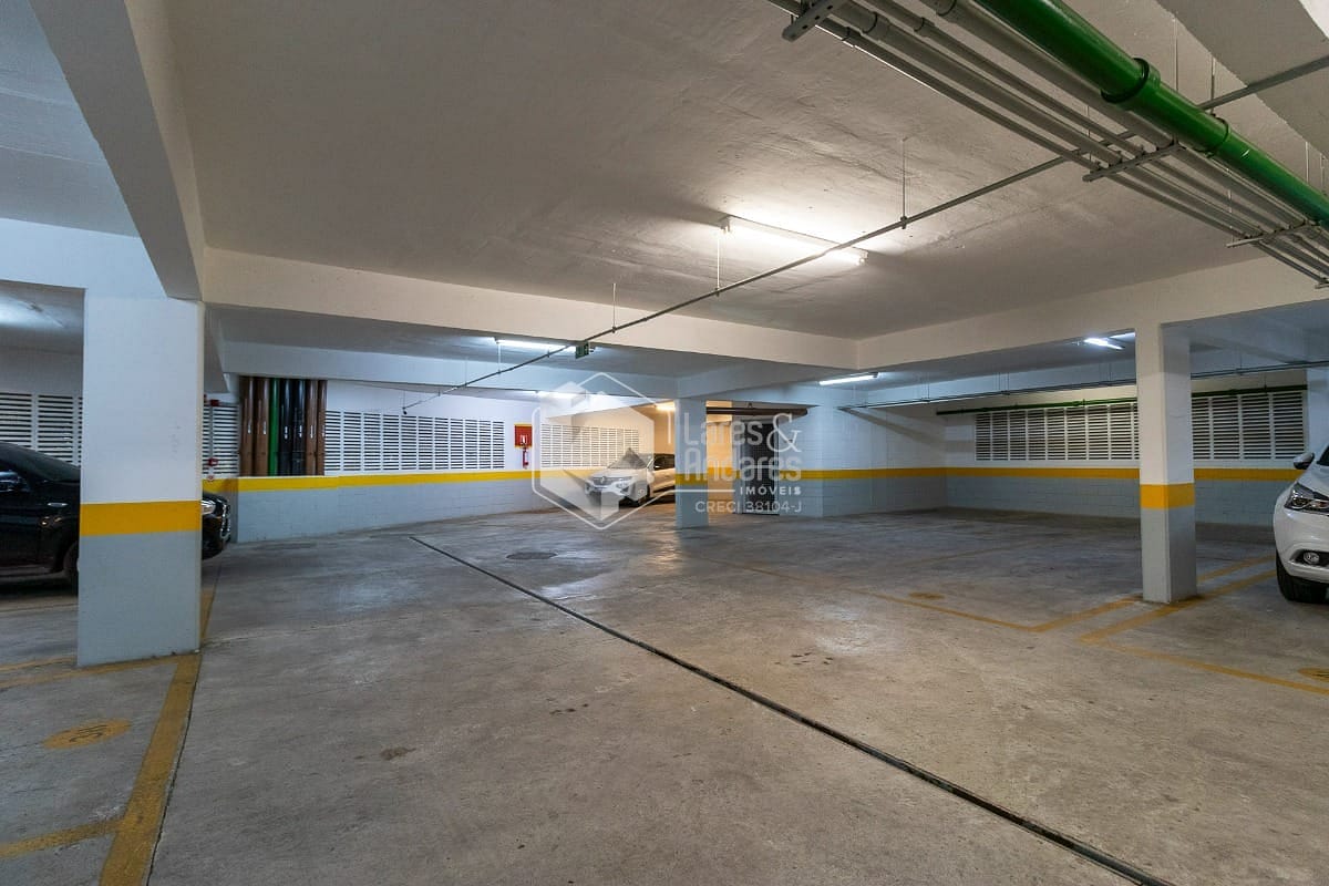 Apartamento à venda com 2 quartos, 64m² - Foto 47