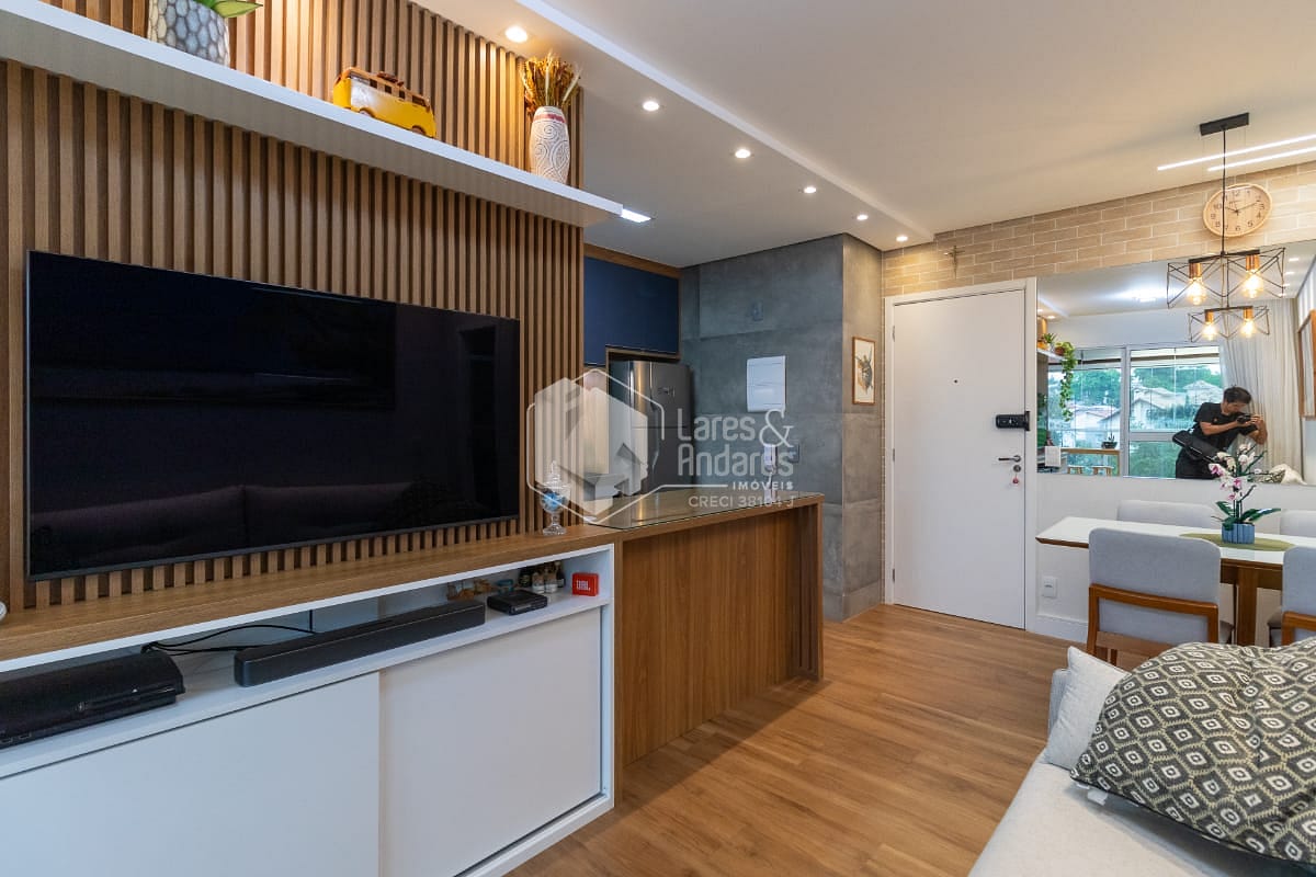 Apartamento à venda com 2 quartos, 64m² - Foto 5