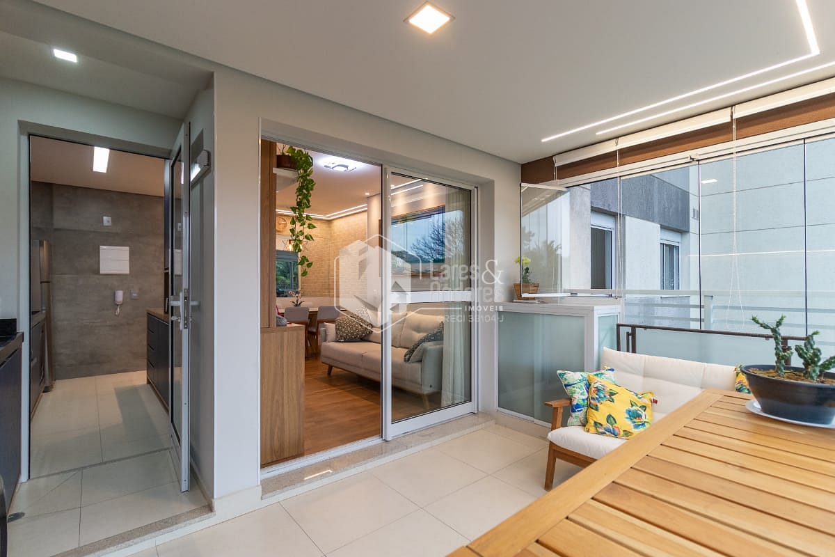 Apartamento à venda com 2 quartos, 64m² - Foto 12