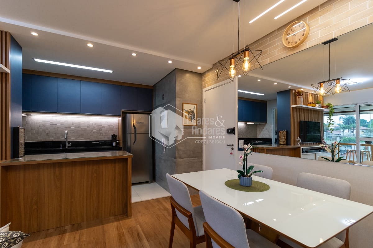 Apartamento à venda com 2 quartos, 64m² - Foto 4