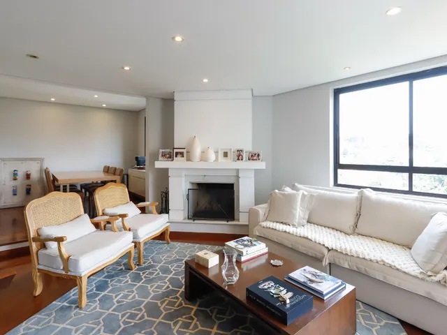 Foto do Apartamento - Apartamento para venda em Higienópolis com 3 quartos, sendo 1 suíte, 130m² | Lares e Andares Imóveis
