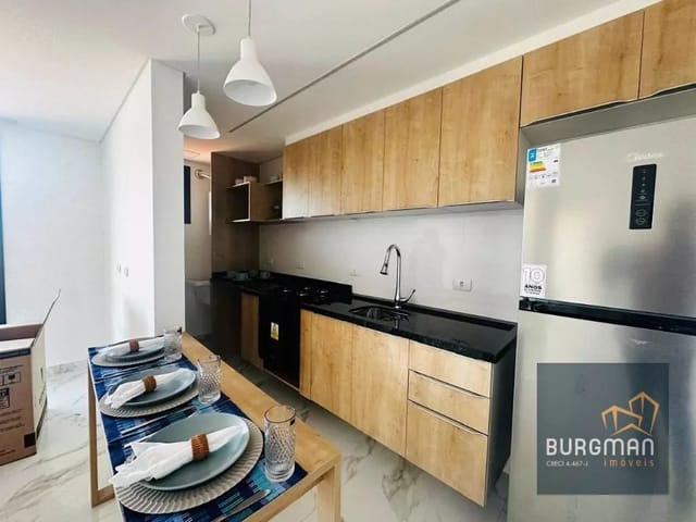 Apartamento 2 quartos e 1 banheiro, à venda, no bairro Fanny em Curitiba