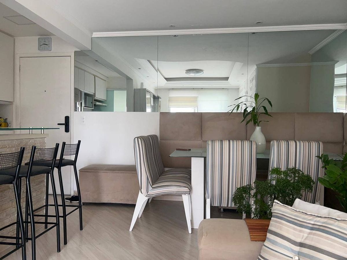 APARTAMENTO COM LAZER