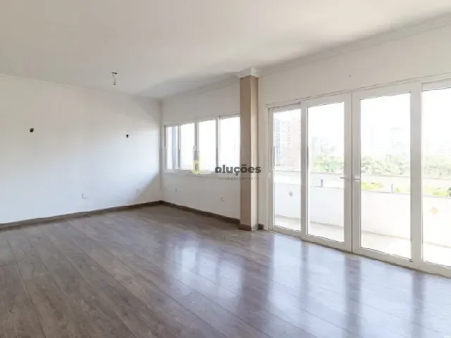 Apartamento 3 quartos e 4 banheiros, à venda, no bairro Aclimação em São Paulo