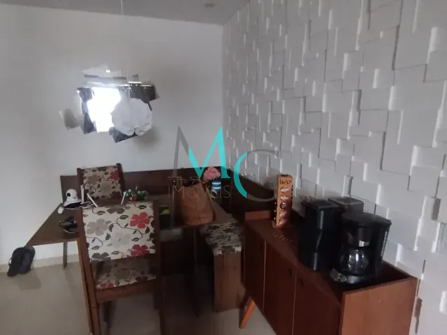 Apartamento 2 quartos e 1 banheiro, à venda, no bairro Cosmos em Rio de Janeiro
