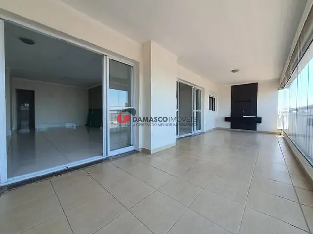 Apartamento com 242m² 4 quartos e 6 banheiros, à venda, no bairro Centro em São Caetano do Sul