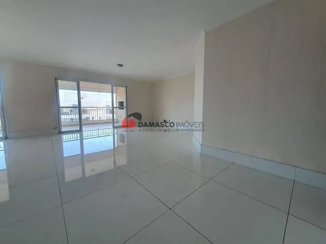 Apartamento com 242m² 4 quartos e 6 banheiros, à venda, no bairro Centro em São Caetano do Sul