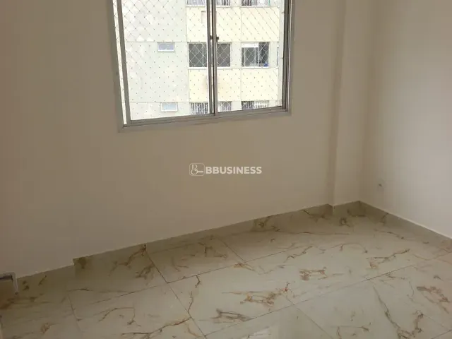 Apartamento 2 quartos e 1 banheiro, para alugar, no bairro Centro em Campos dos Goytacazes
