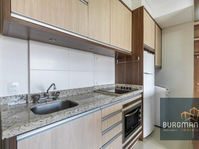 Apartamento 1 quarto e 1 banheiro, à venda, no bairro Portão em Curitiba
