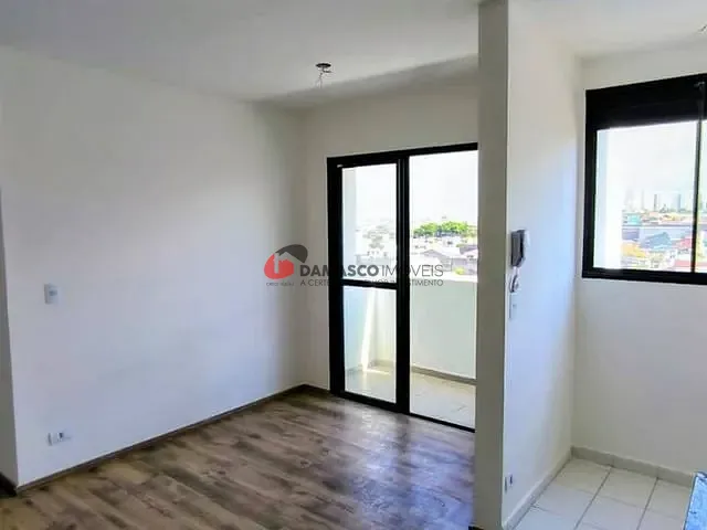 Apartamento 2 quartos e 1 banheiro, à venda, no bairro Santa Maria em Santo André