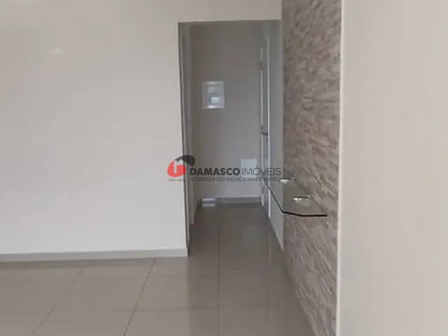 Apartamento 2 quartos e 2 banheiros, à venda, no bairro Olímpico em São Caetano do Sul